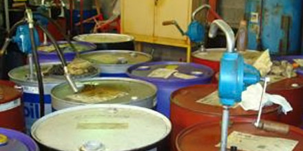 Best Methods for Cleaning Oil Drums