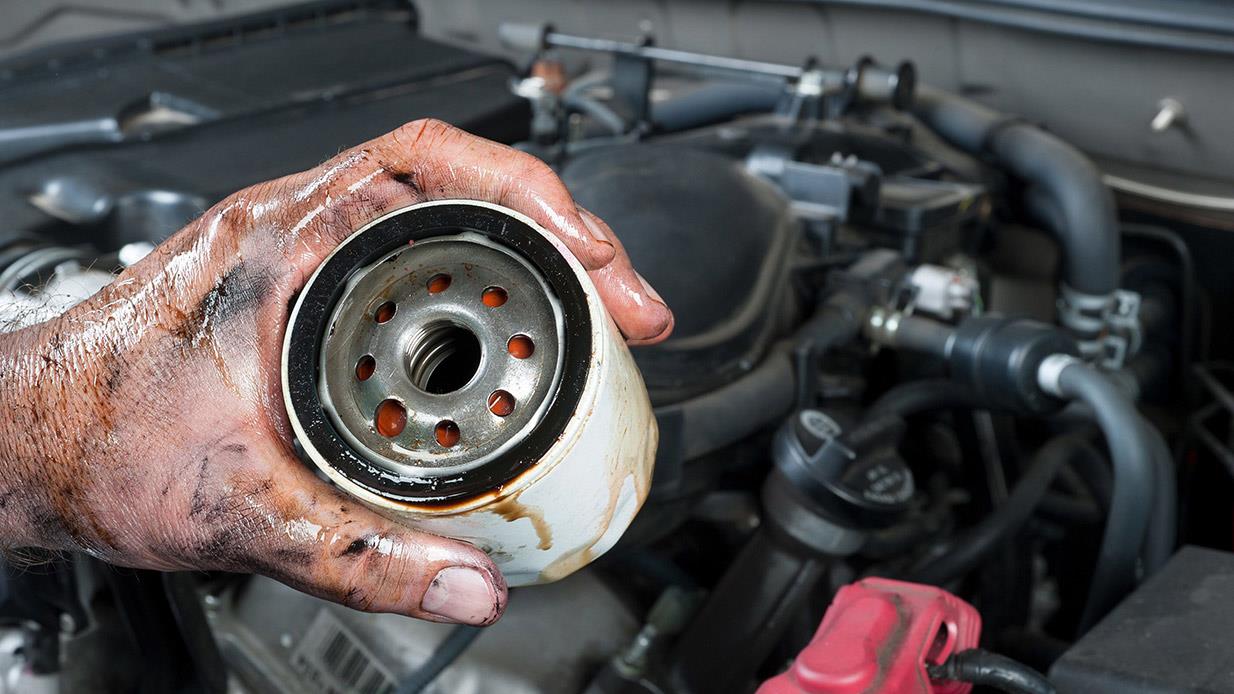 Engine oil filters clearance overview