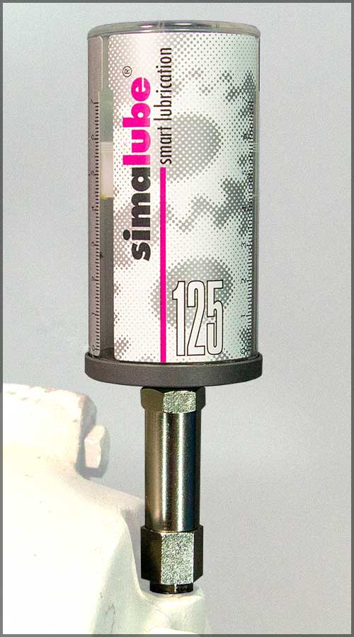 Single-point piston-activated lubricators