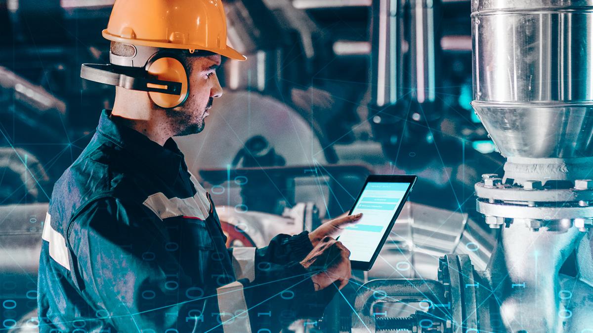 Data-Driven Lubrication: Enhancing Efficiency through Connected Worker Technology